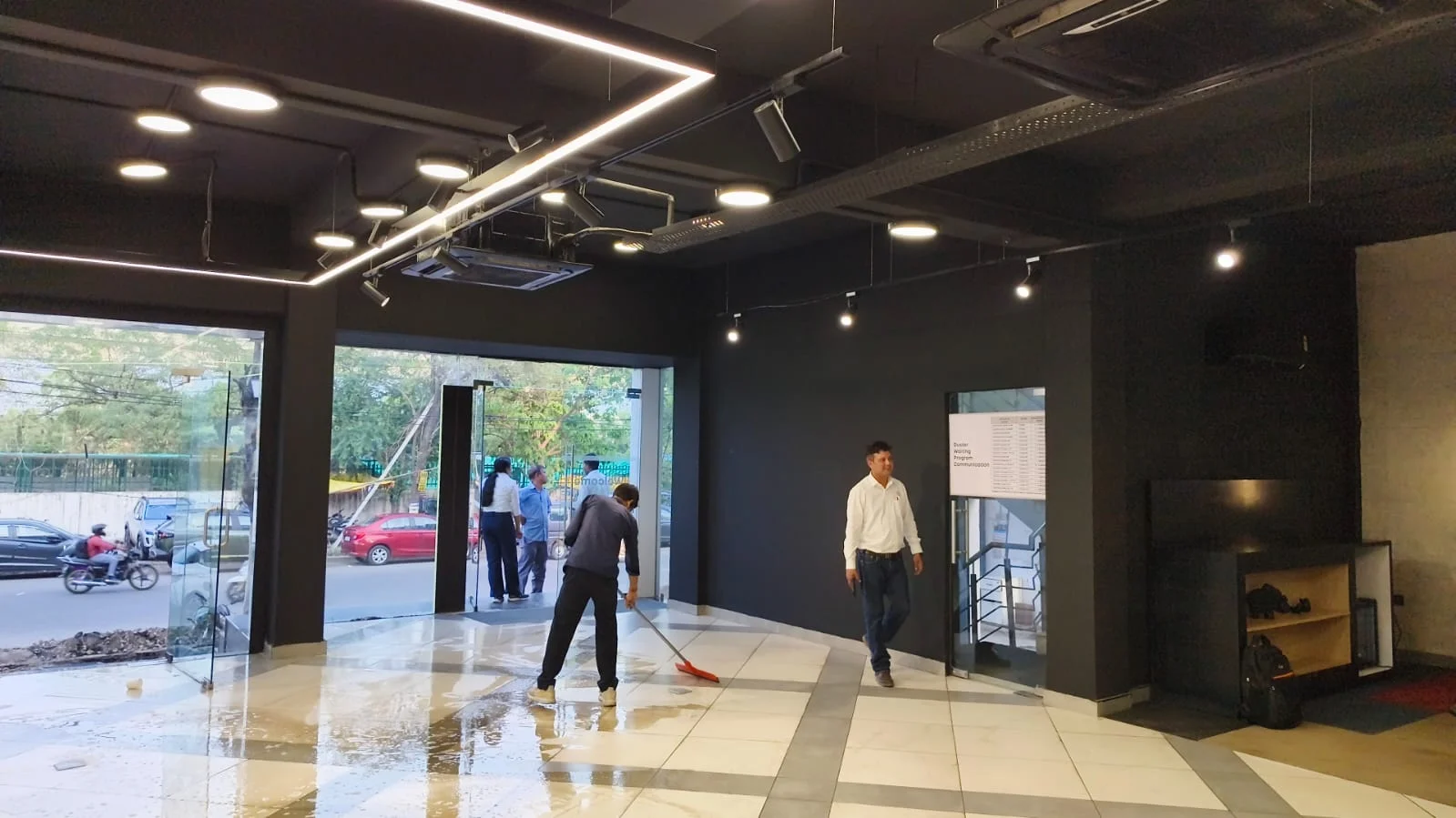 Renault Cars Showroom project detail gallery